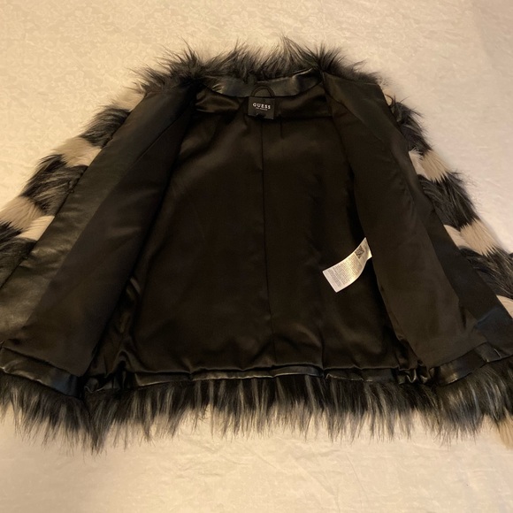 Guess faux-fur coat — worn ONCE - Picture 5 of 5
